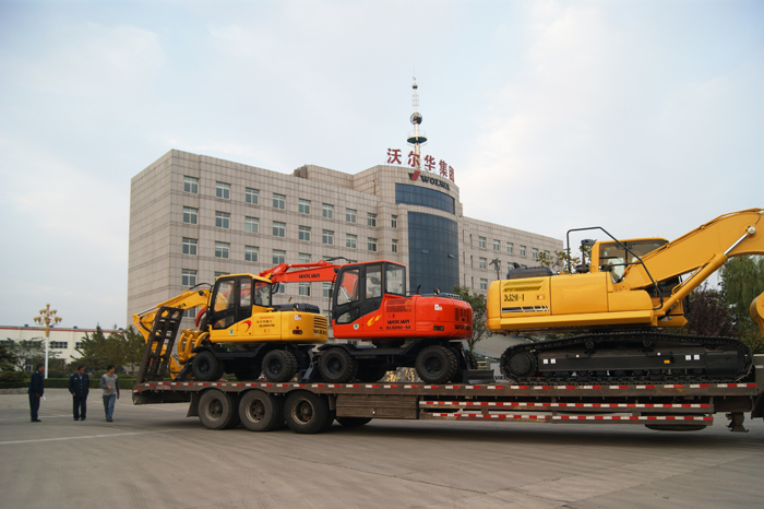 沃爾華集團(tuán)7臺(tái)DLS系列挖掘機(jī)順利出口古巴共和國(guó)