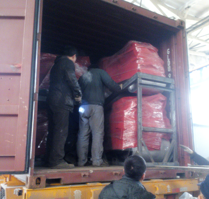 沃爾華集團92臺壓路機順利出口印度尼西亞