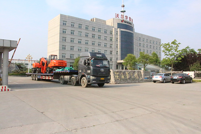 沃爾華集團10臺輪式挖掘機順利出口秘魯