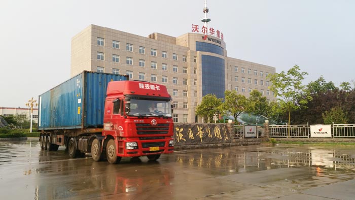 沃爾華集團(tuán)挖掘機(jī)、起重機(jī)出口哥斯達(dá)黎加