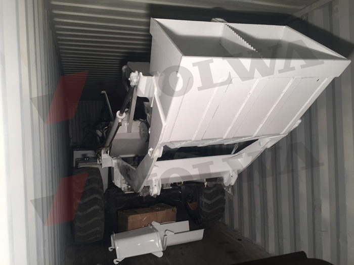 沃爾華集團2臺混凝土自動上料車順利出口法國