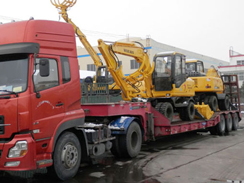 沃爾華集團2014年首次發車現場 