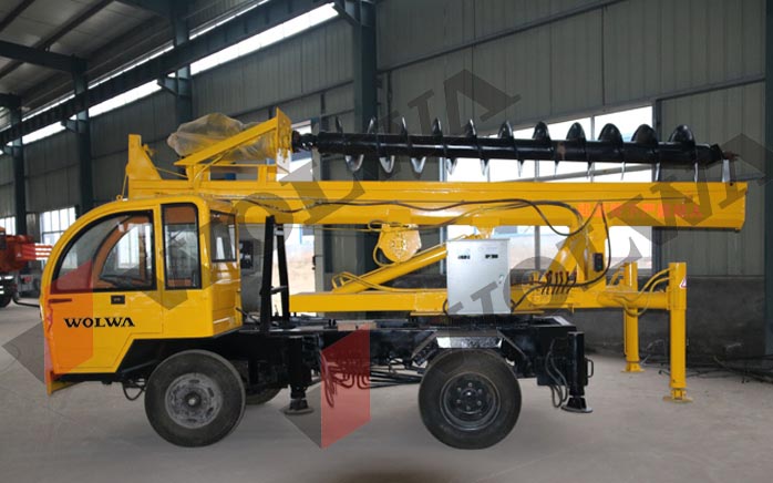 GNLZ360輪式長螺旋打樁機